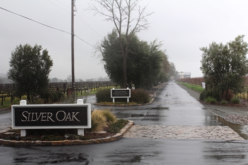 image of the entrance to the Silver Oak Winery on Oakville Crossroad, Napa Valley